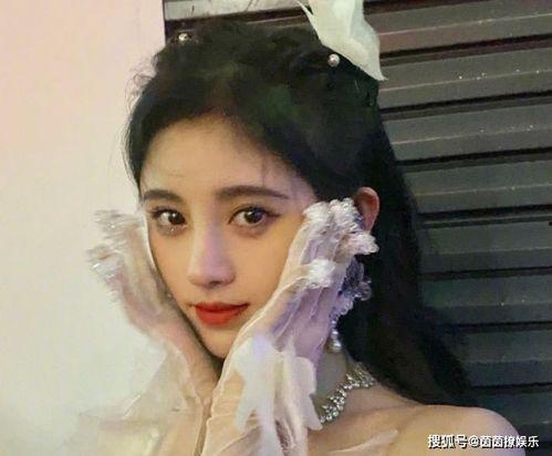 吃瓜娱乐圈公主,娱乐圈的甜蜜风暴